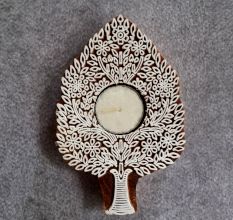 Handcrafted Wooden Tree T Light Decor Piece